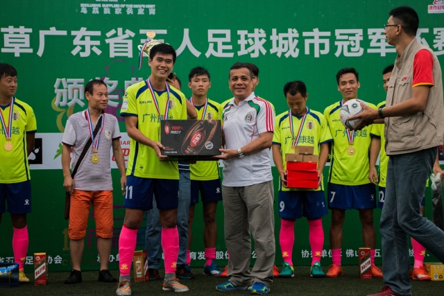 冠军(CHAMPION)官方网站 - 行业领先的体育数据平